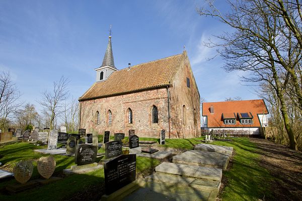 Bornwird, kerk op terp