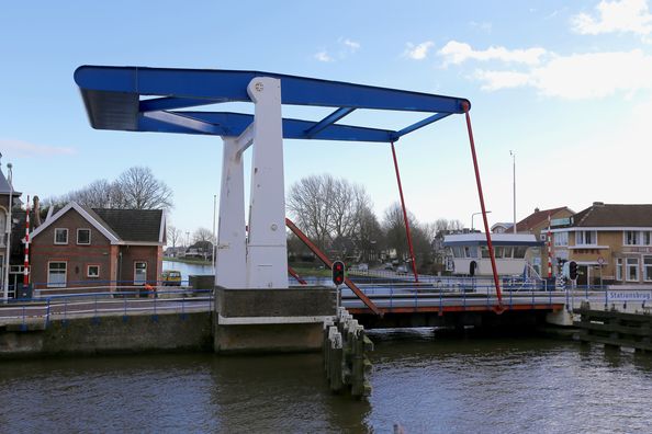 Franeker, Stationsbrug