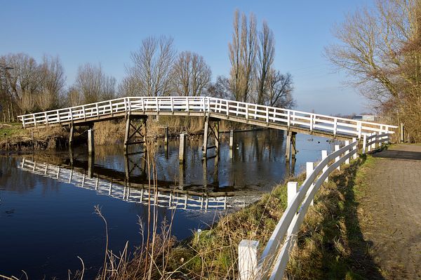 Loënga, bruggetje over de Zwette