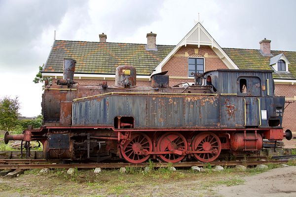 Marrum, oude locomotief