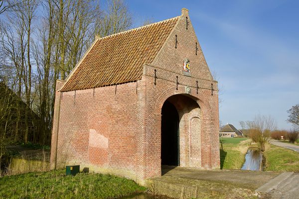 Waaxens, poortgebouw Sjucksmastate