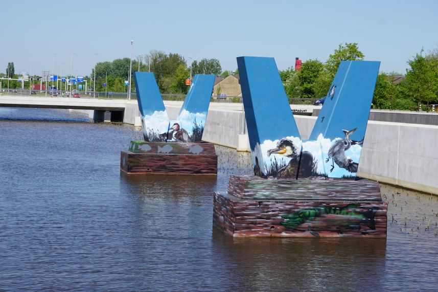 voormalige pijlers Drachtster brug Leeuwarden