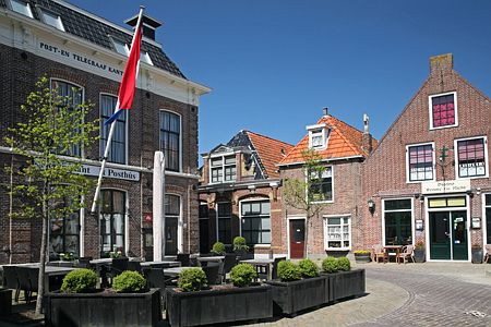 Makkum