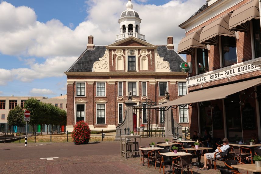 Crackstate, Heerenveen