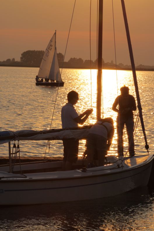 zonsondergang Heegermeer